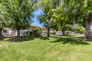036_211 Kenbrook Cir  