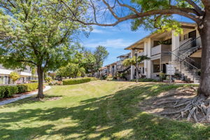 037_211 Kenbrook Cir  