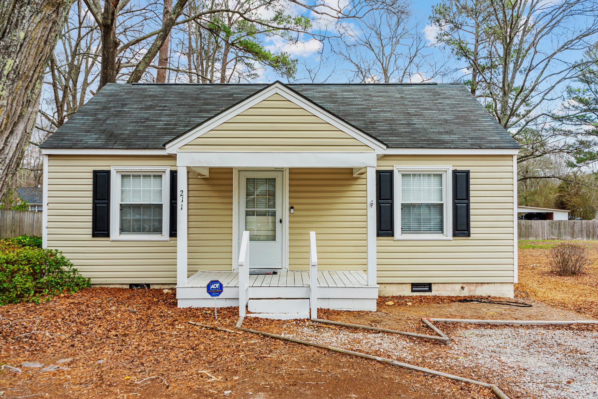 211 Mae Byrd Rd, Lillington, NC 27546, USA