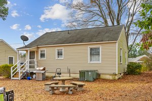211 Mae Byrd Rd, Lillington, NC 27546, USA Photo 5
