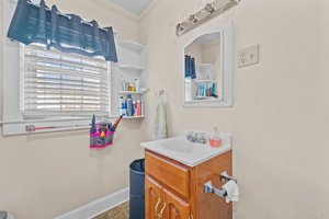 211 Mae Byrd Rd, Lillington, NC 27546, USA Photo 25