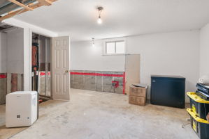  Photo 44