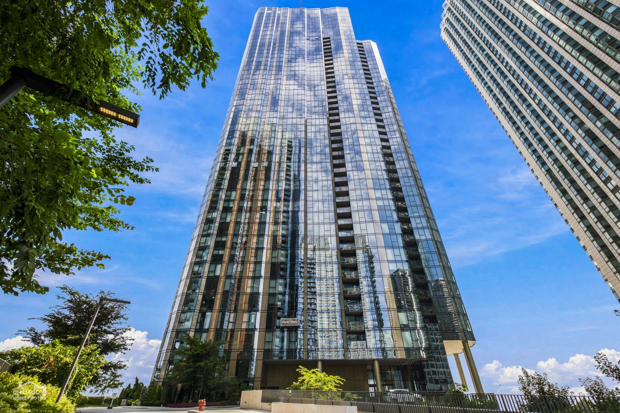 211 N Harbor Dr 3803_001