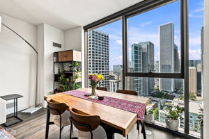 211 N Harbor Dr 3803_006
