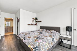 211 N Harbor Dr 3803_015