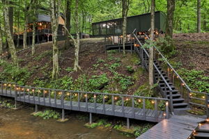  Photo 51