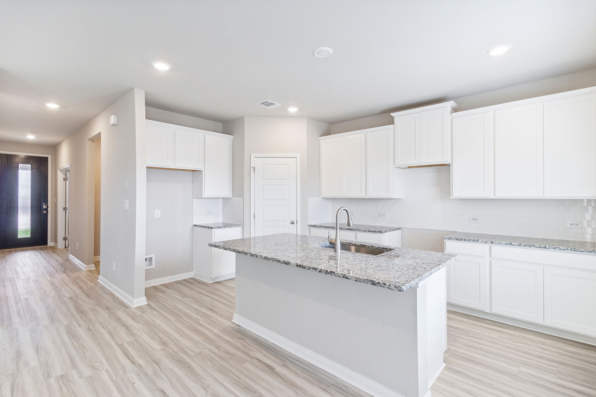 San Antonio - Legendary Trails - 211 Prominence Wy, Schertz, TX 78108 - 007