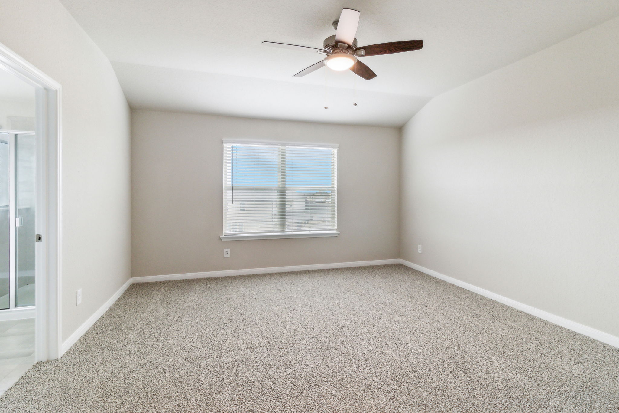 San Antonio - Legendary Trails - 211 Prominence Wy, Schertz, TX 78108 - 015
