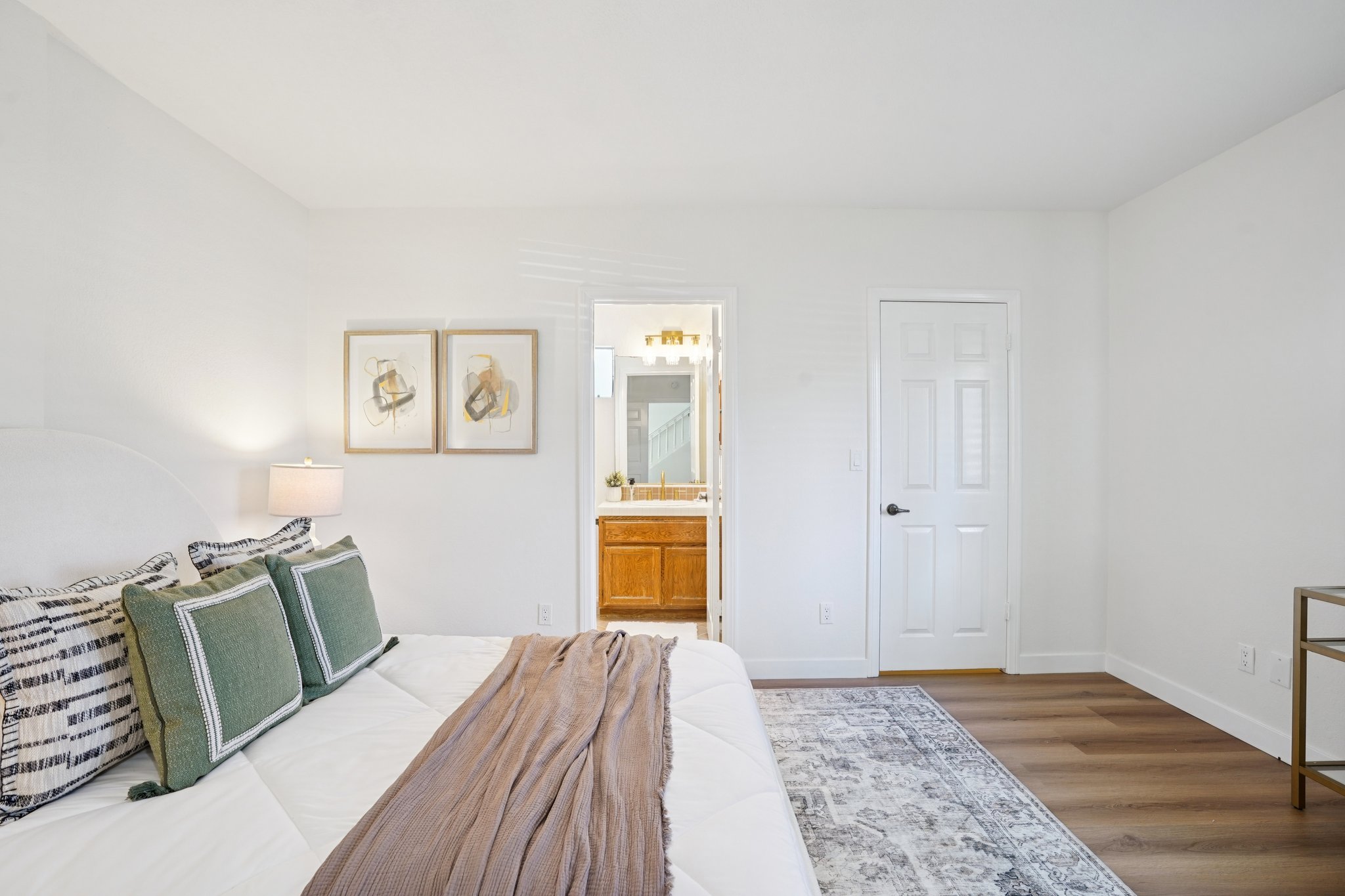 S Helberta Ave 1-S0904-017.jpg