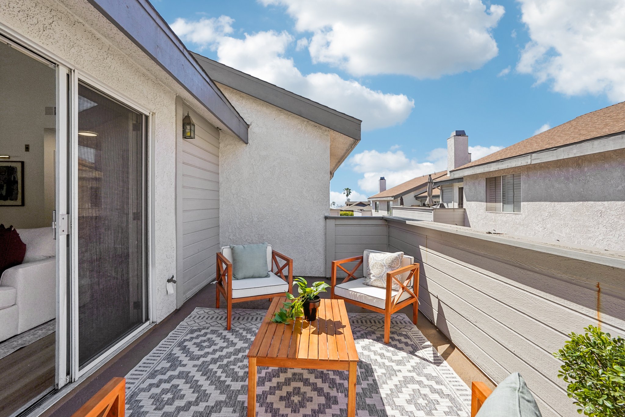 S Helberta Ave 1-S0904-031.jpg