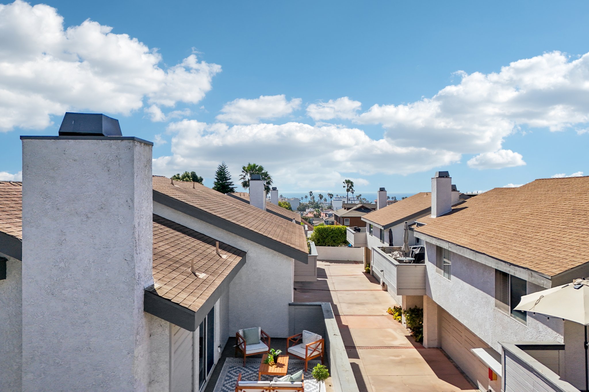 S Helberta Ave 1-S0904-038.jpg