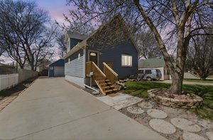 211_S_Holly_Ave_029 day to dusk.jpeg