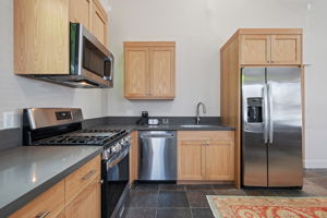 08-Kitchen