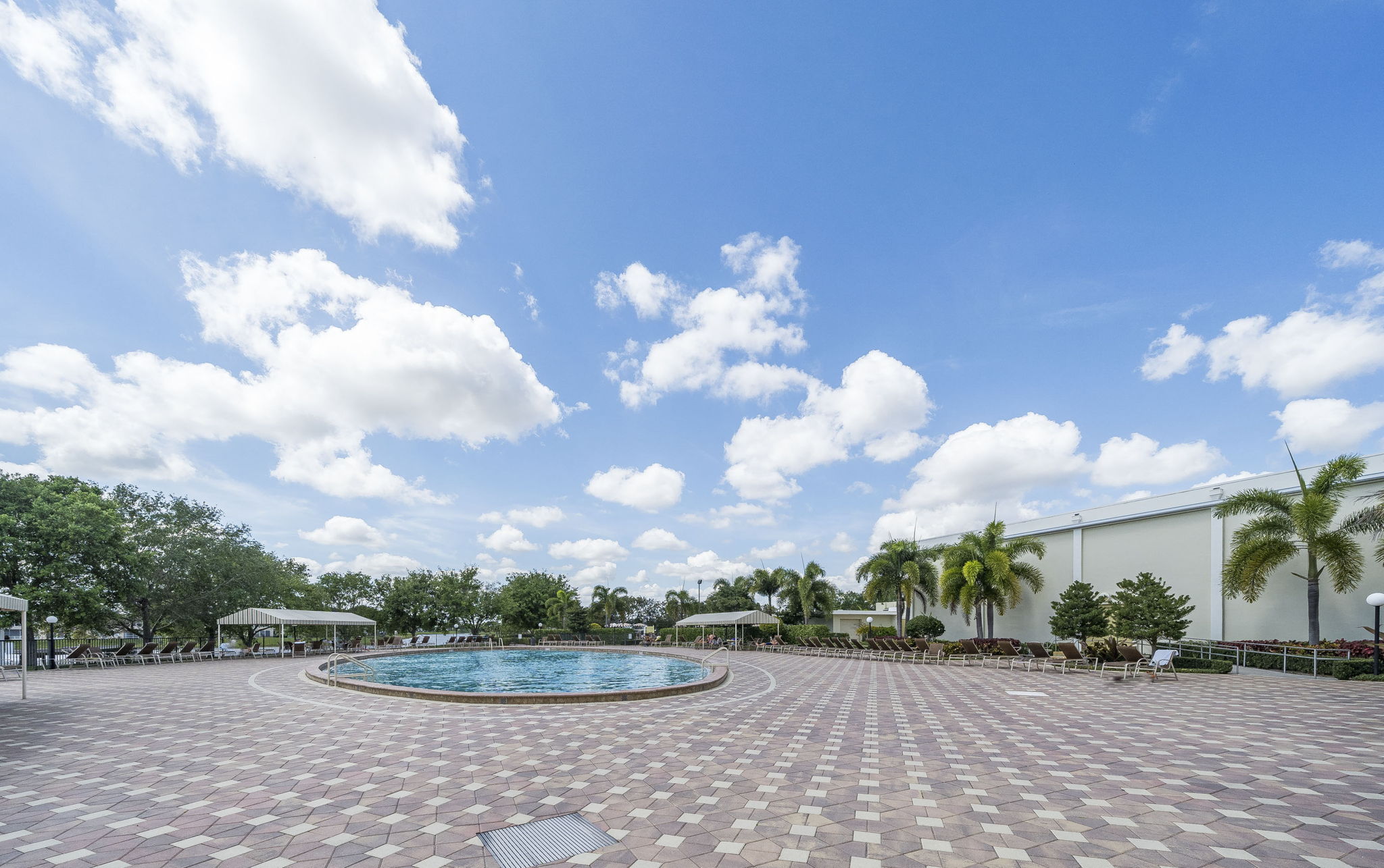  211 Wellington M, West Palm Beach, FL 33417, US Photo 32