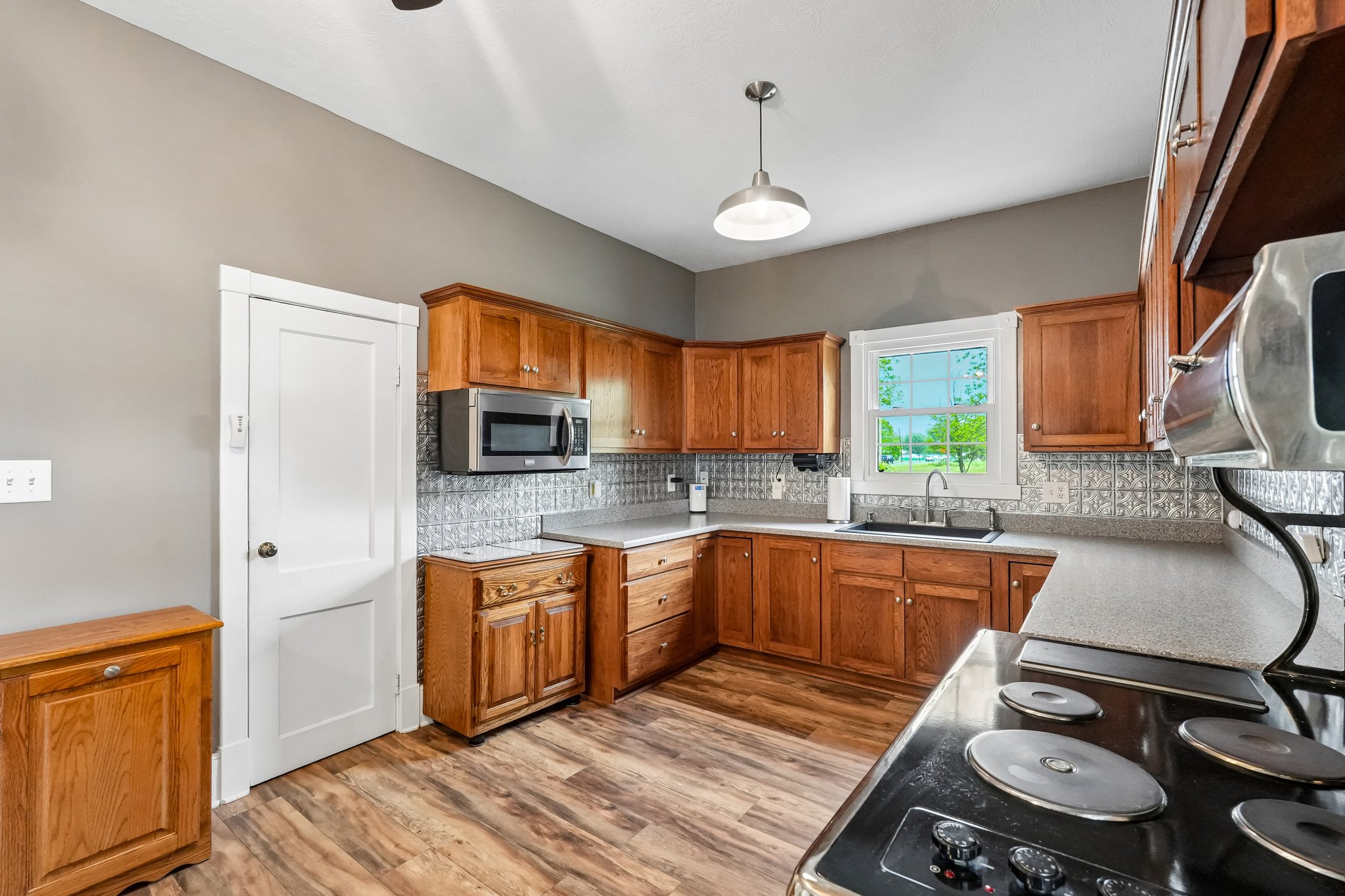Whiteland Rd-S0505-021.jpg