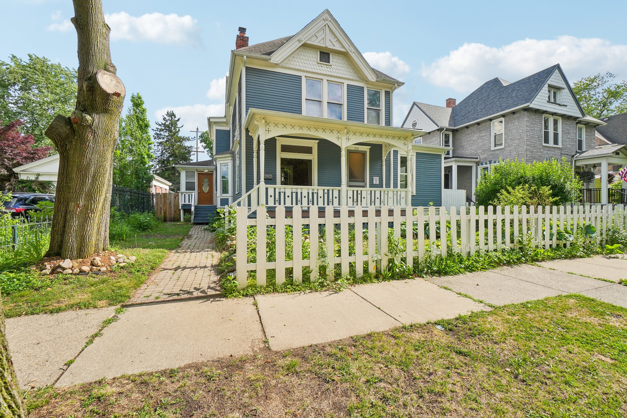 Woodward St-S1506-002.jpg