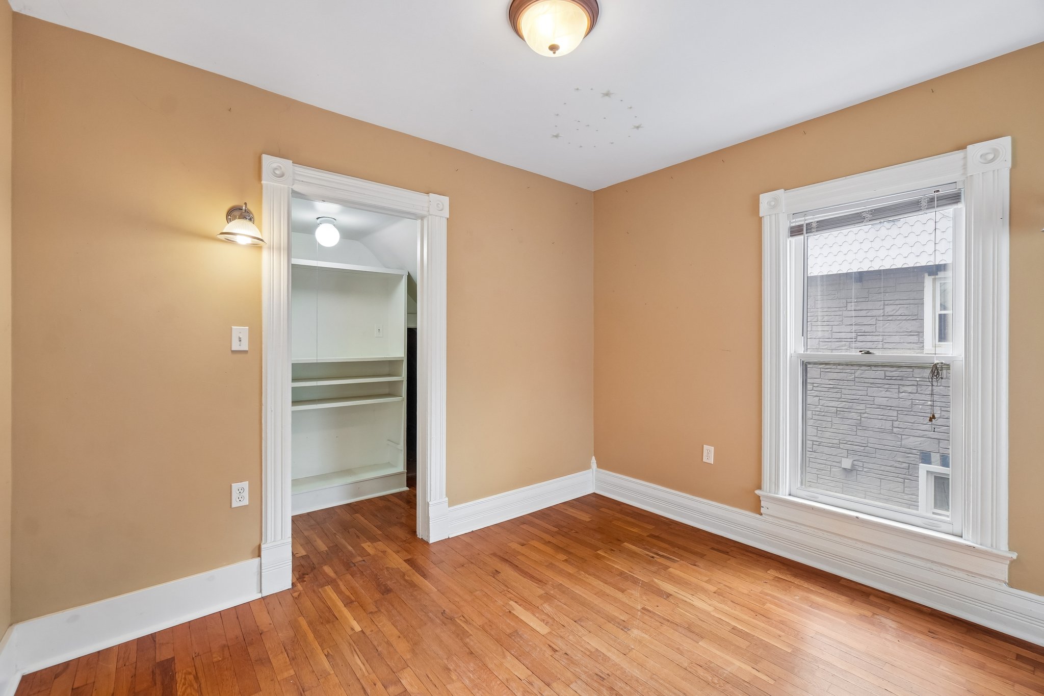 Woodward St-S1506-021.jpg