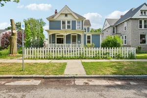 Woodward St-S1506-001.jpg