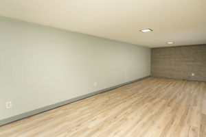 21-Family Room