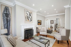  2110 Delancey Pl, Philadelphia, PA 19103, US Photo 23