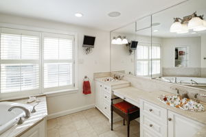  2110 Delancey Pl, Philadelphia, PA 19103, US Photo 56