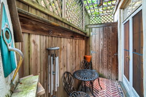  2110 Delancey Pl, Philadelphia, PA 19103, US Photo 37