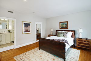  2110 Delancey Pl, Philadelphia, PA 19103, US Photo 44
