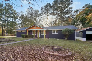 Dobbins Dr-S2511-004.jpg