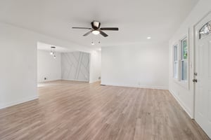 Dobbins Dr-S2511-013.jpg