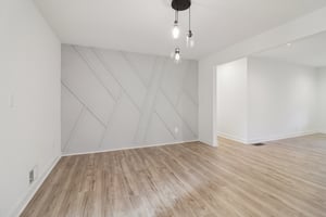 Dobbins Dr-S2511-015.jpg