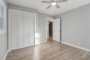 Dobbins Dr-S2511-030.jpg