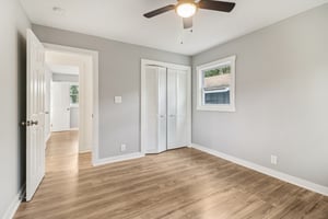 Dobbins Dr-S0212-003.jpg