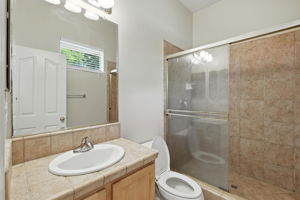  Photo 38