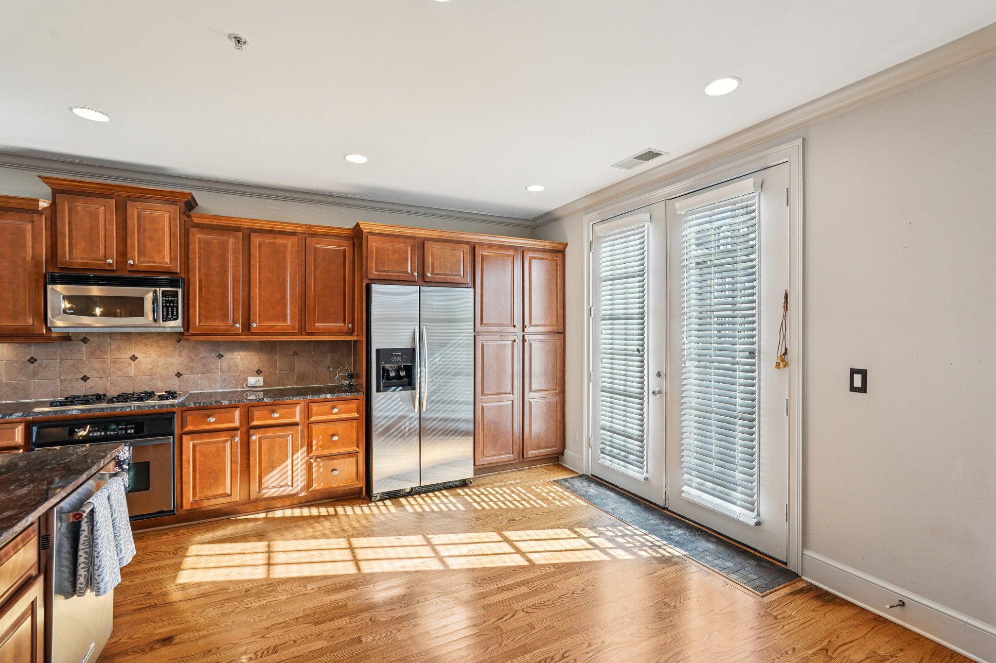 Monhegan Way-S1701-015.jpg