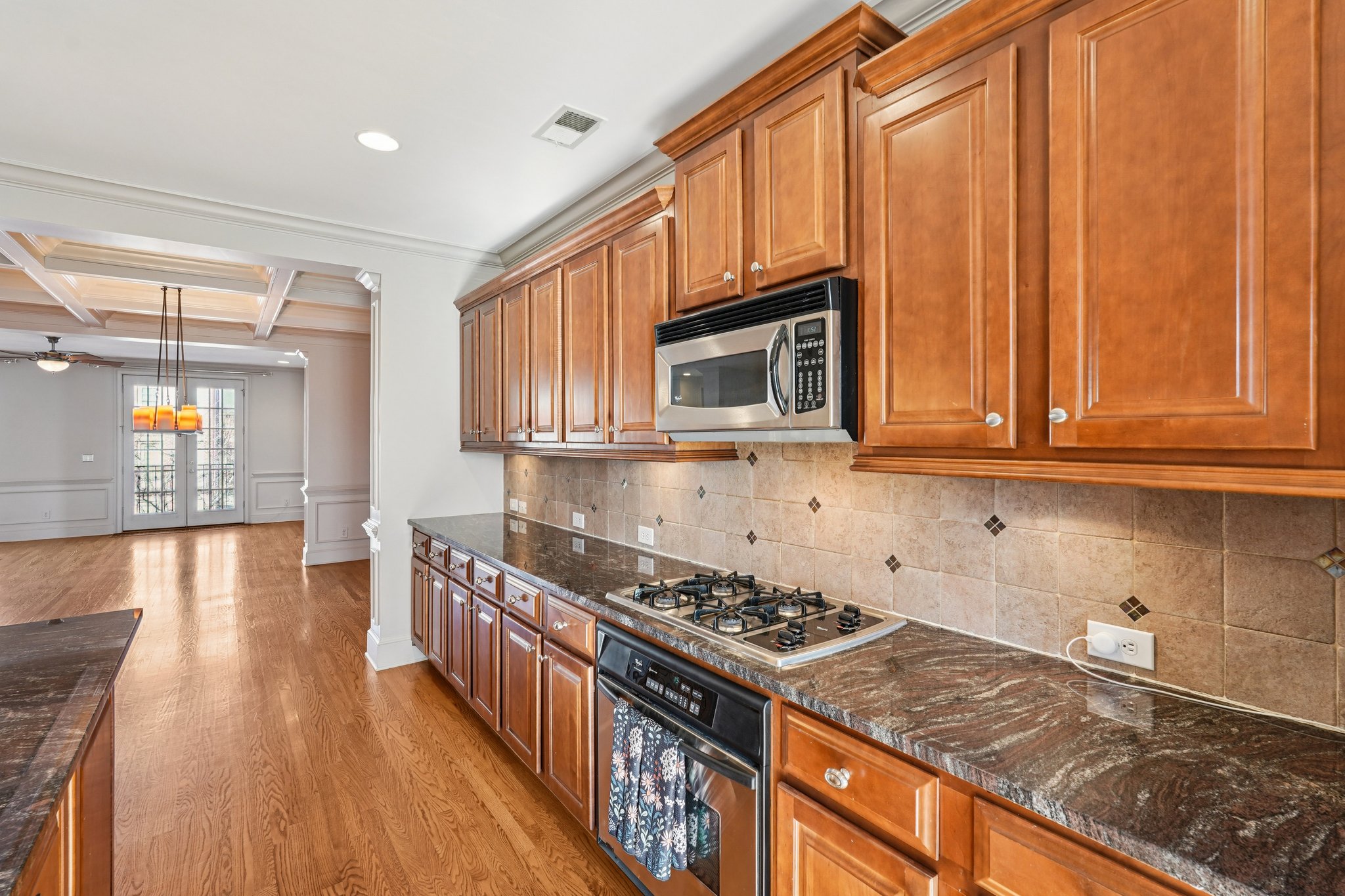 Monhegan Way-S1701-023.jpg