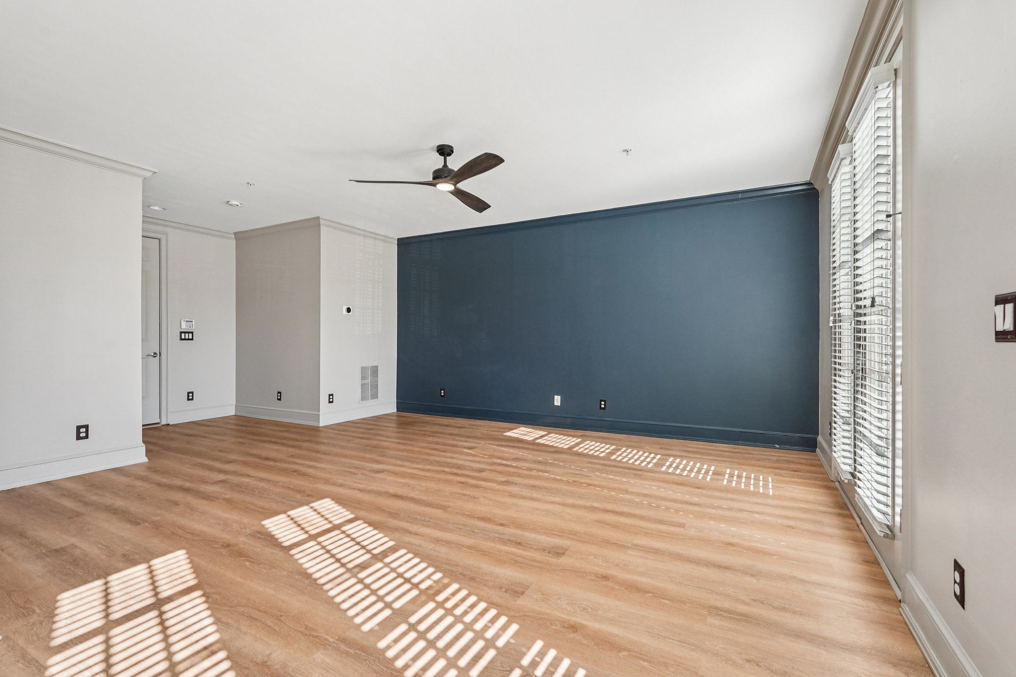 Monhegan Way-S1701-024.jpg