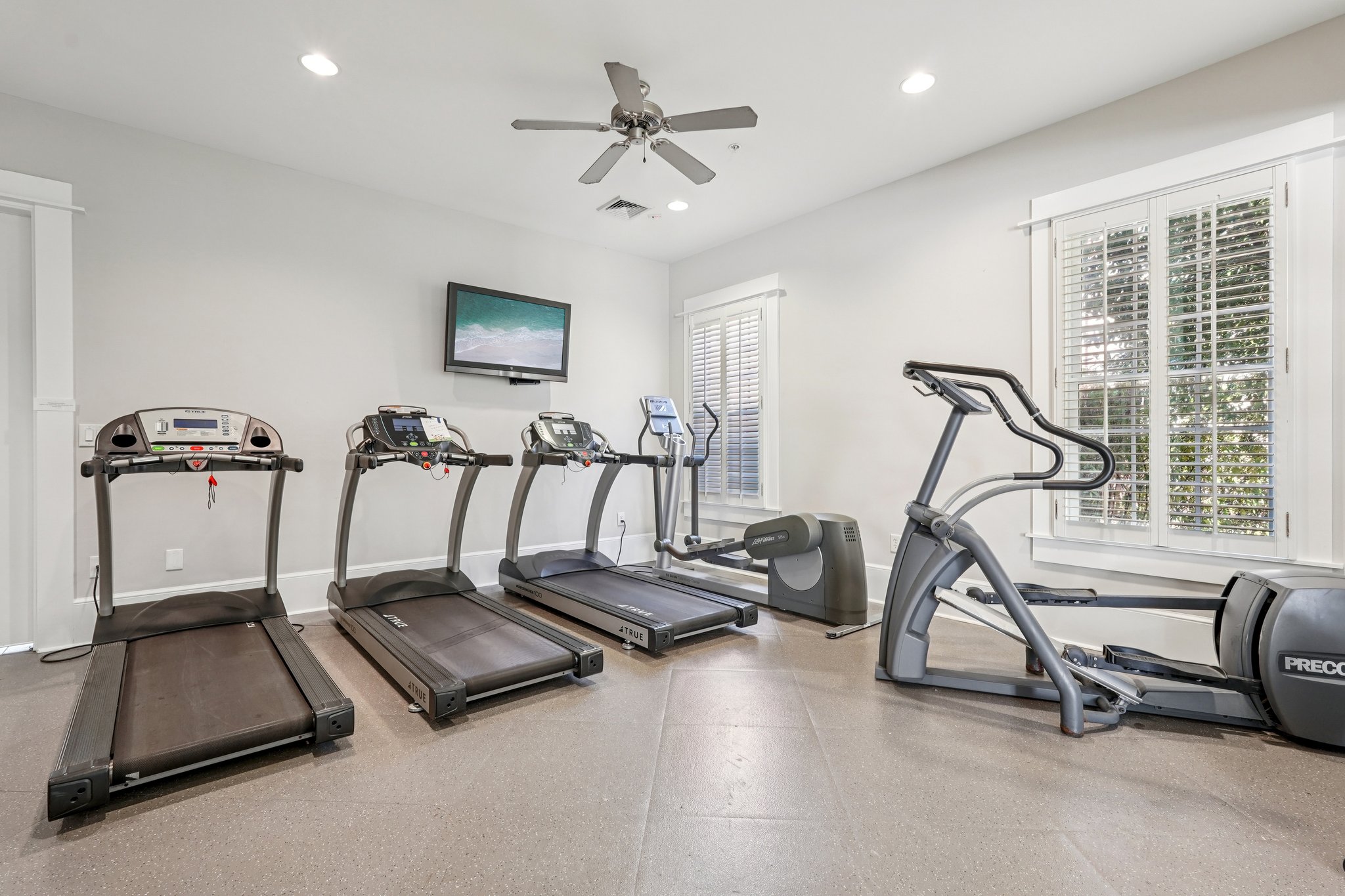 Monhegan Way-1701-906.jpg