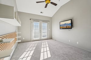 Monhegan Way-S1701-049.jpg