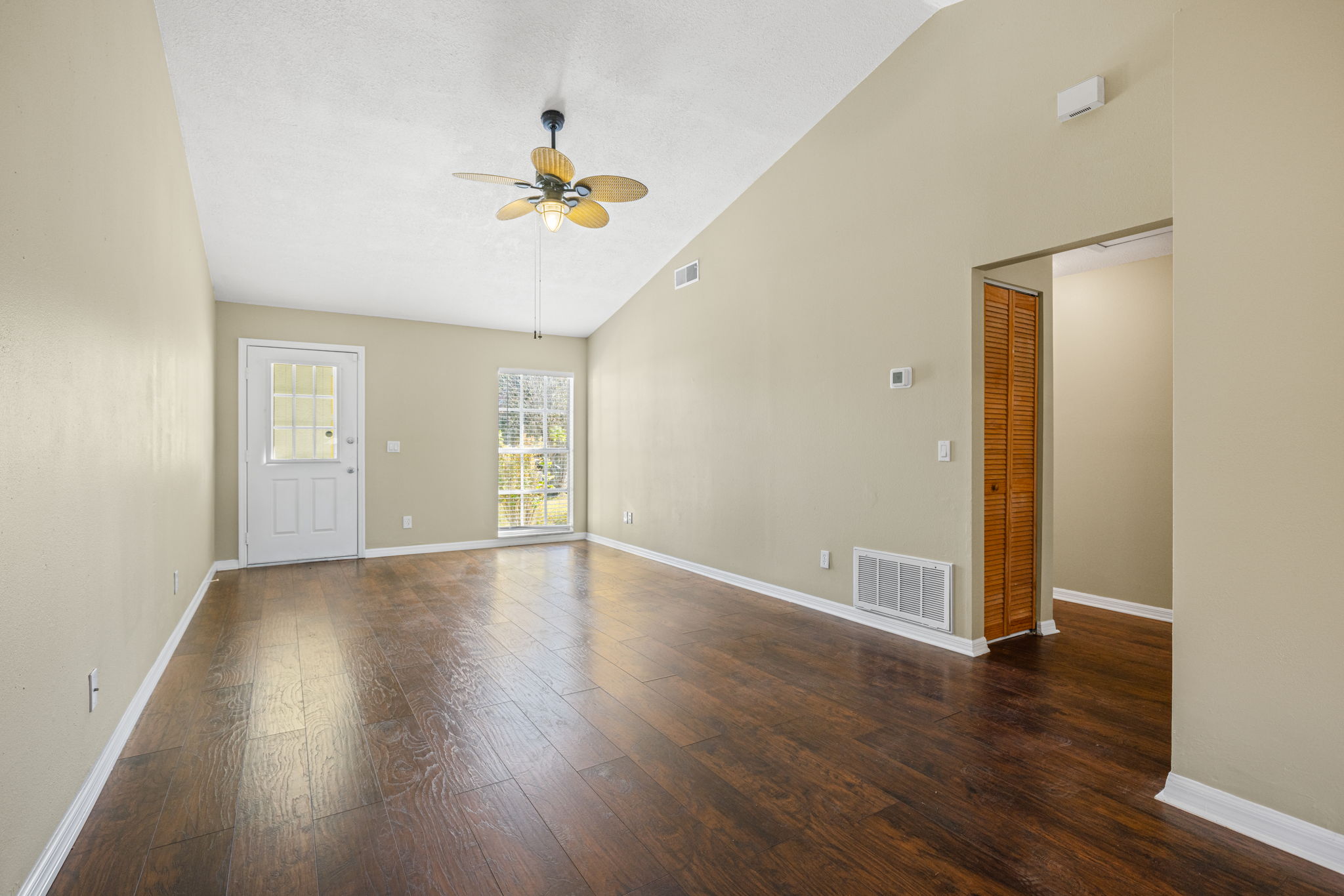 7-2110 Shady Point Ln