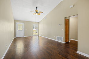 7-2110 Shady Point Ln