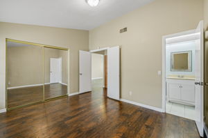 18-2110 Shady Point Ln