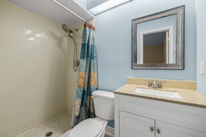 19-2110 Shady Point Ln