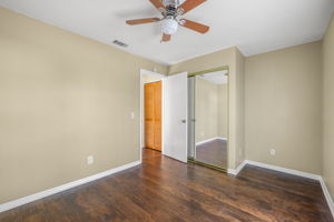 22-2110 Shady Point Ln