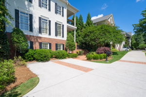  2111 Cooper Lake Rd SE, Smyrna, GA 30080, US Photo 3