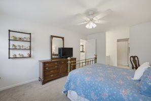 2111 Gate Post Dr-19