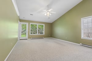 Lakefield Dr-S0805-007.jpg