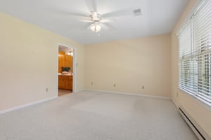 Lakefield Dr-S0805-015.jpg