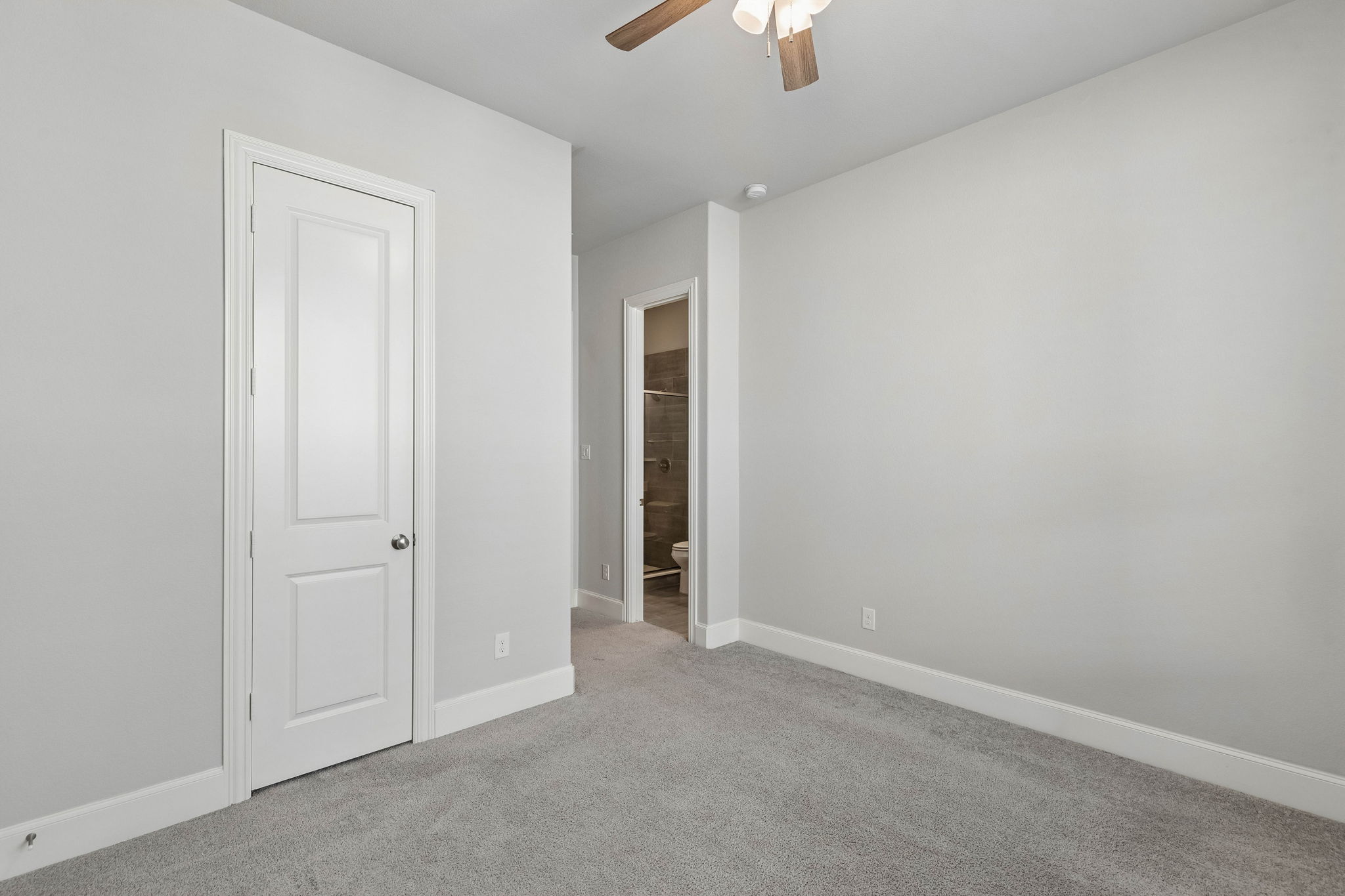 2111Longmont_029
