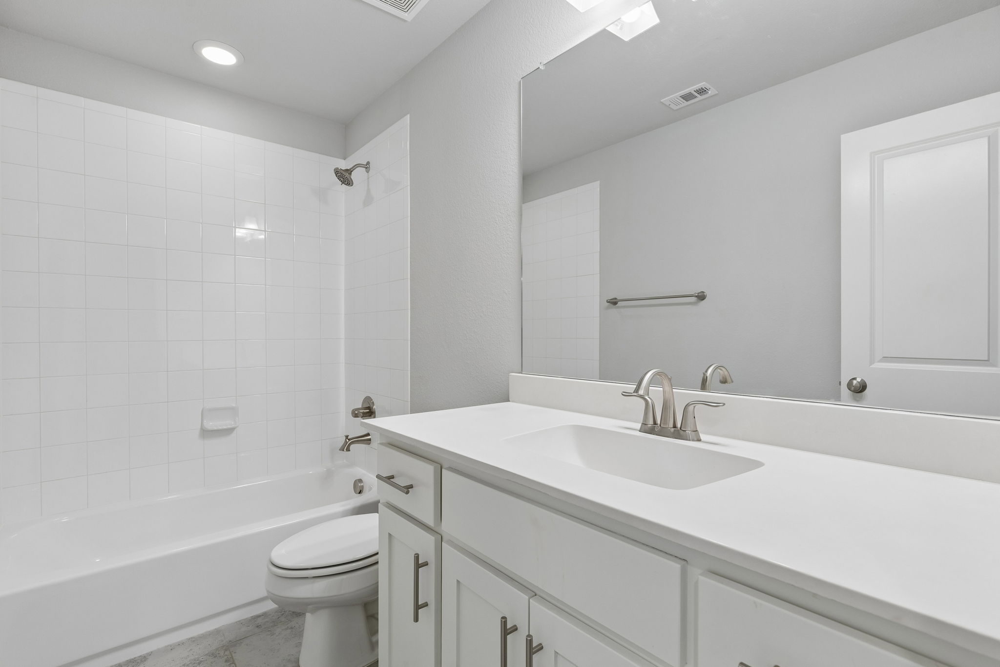 2111Longmont_035