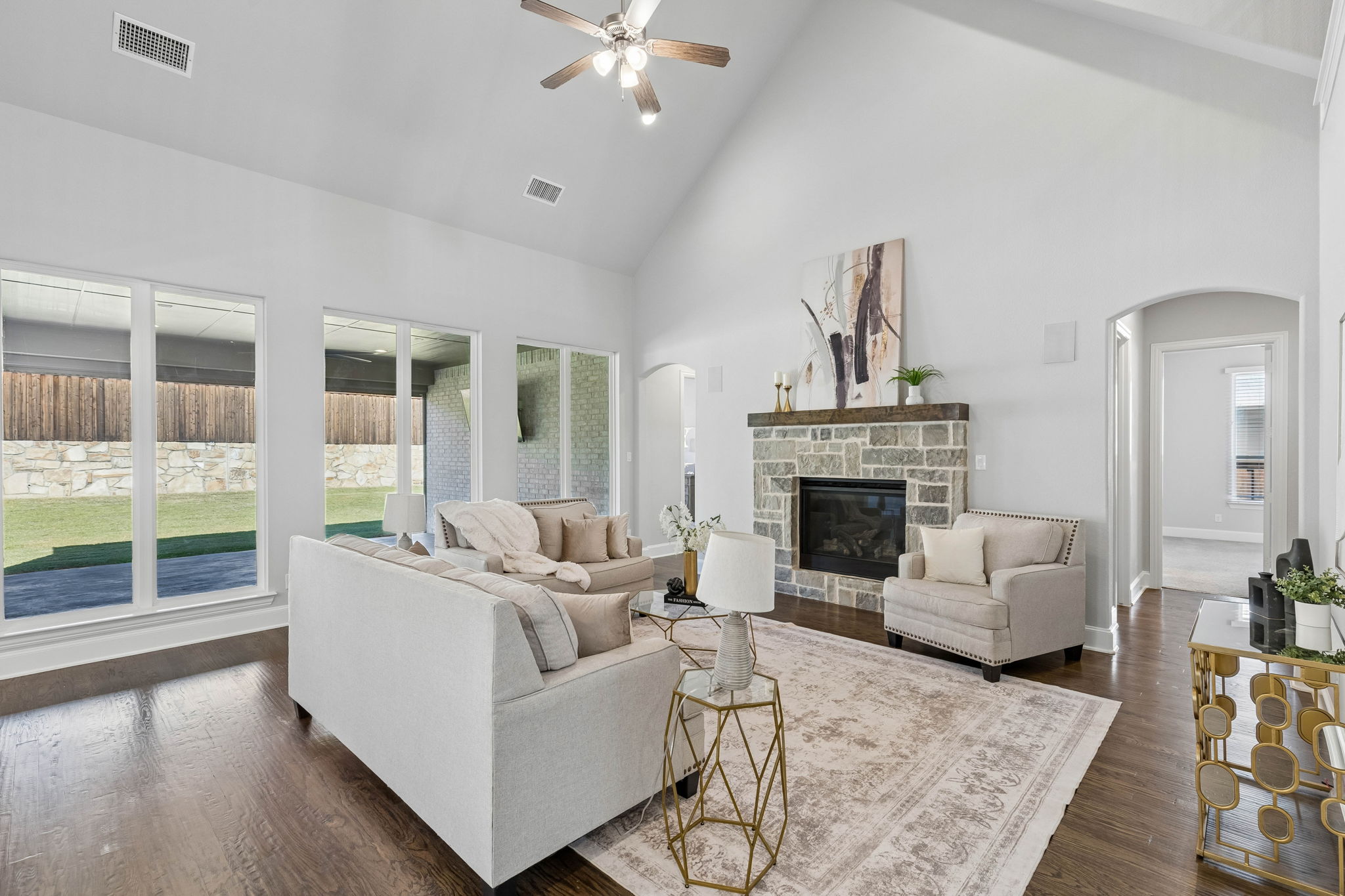 2111Longmont_010